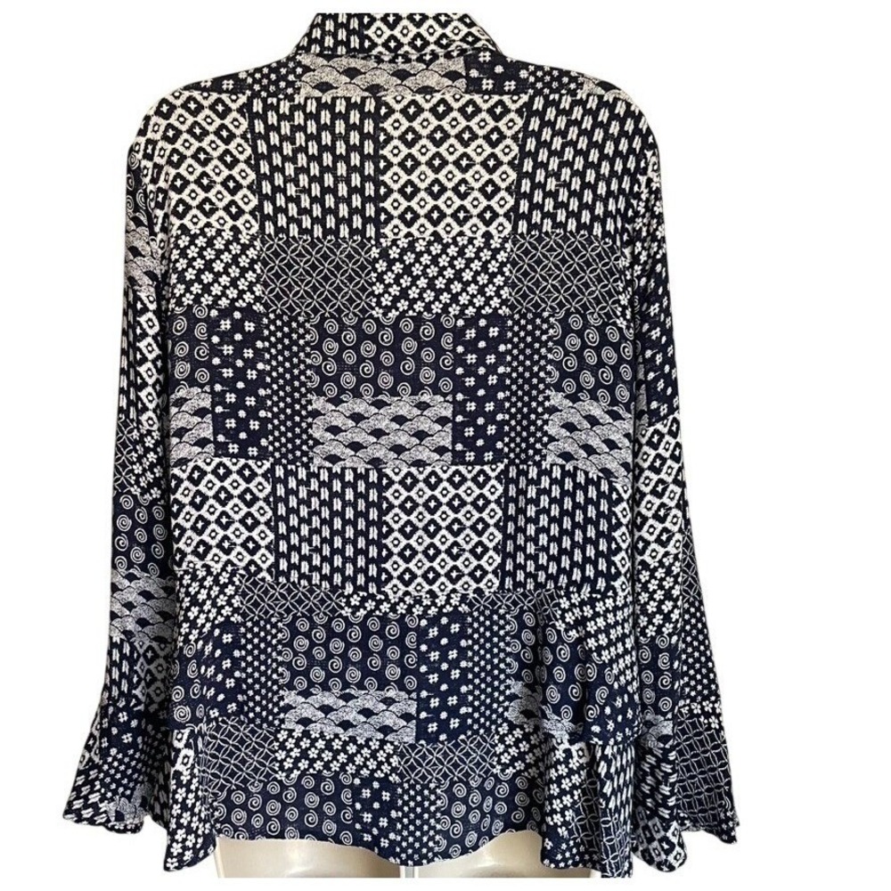 Habitat Patchwork Blouse Size L Blue White Button Front Relaxed Artsy - Picture 3 of 10